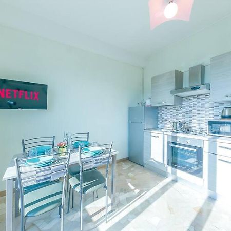 Navigli - Downtown - Duomo Spacious Two Bedroom Apartment - Close To Metro - Ac - Wi-Fi ميلان المظهر الخارجي الصورة